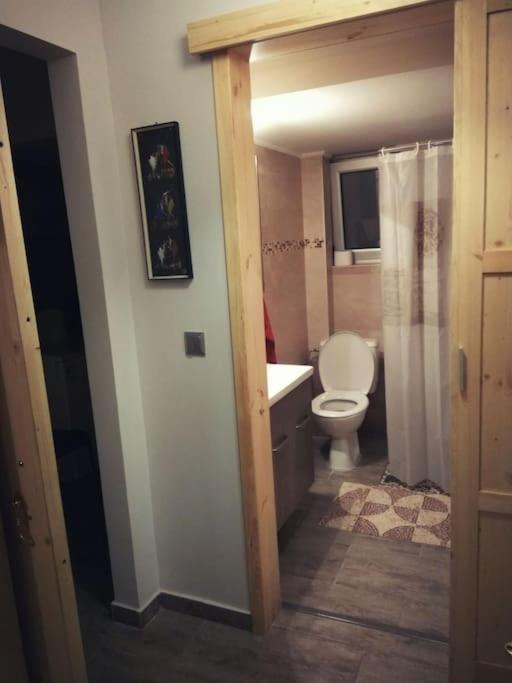 Nice& Cozy Flat 1Min From The Heart Of Athens.Wifi Dış mekan fotoğraf